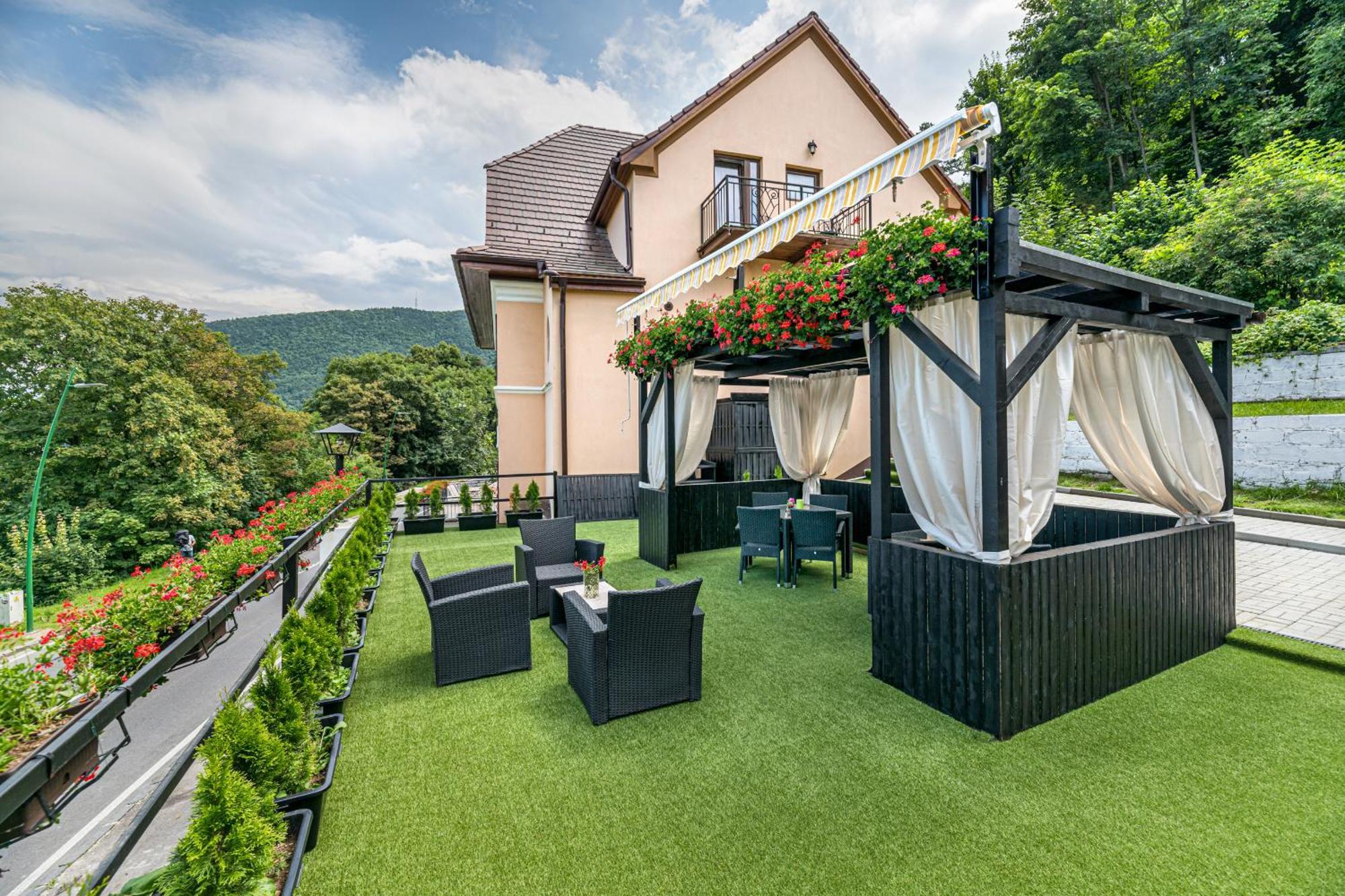 Hotel Casa Moritz Braşov Exterior foto